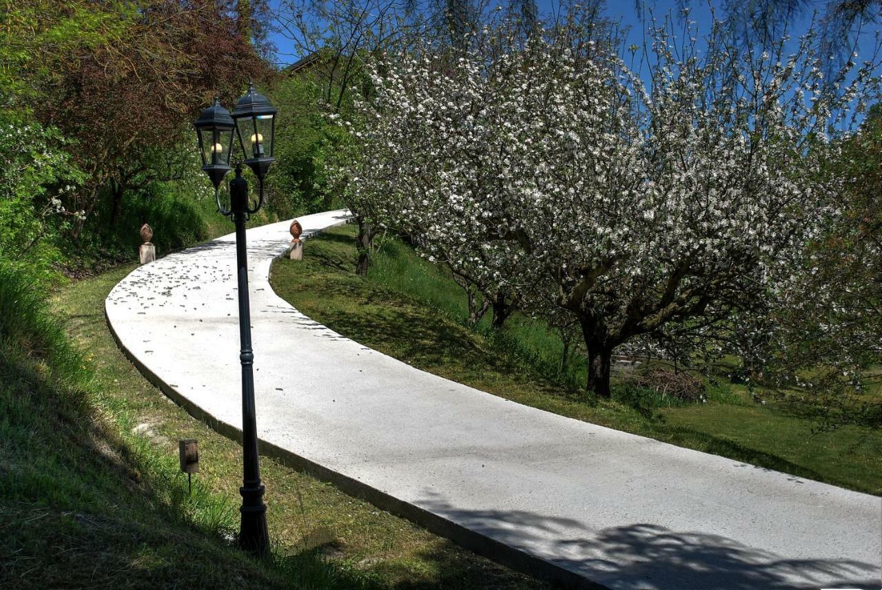 Verdmont Guest House Acqui Terme Exterior photo